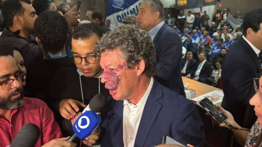 “Nós vamos votar no plenário da nossa comissão especial no dia 26 de maio, histórico”, disse Lopes (foto)