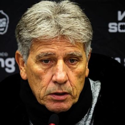 Renato Gaúcho critica partida do Vasco e torce para o jogo terminar