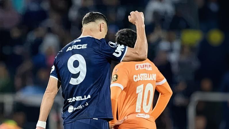 Rivadavia venceu o La Guaira pela Libertadores