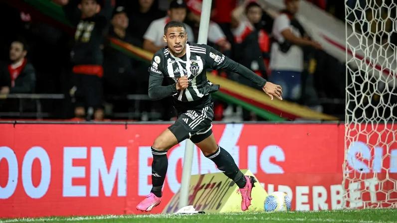 Rômulo pelo Atlético (Foto: Pedro Souza / Atlético)
