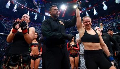 Ronda Rousey vence Gina Carano em 17 segundos e se aposenta novamente