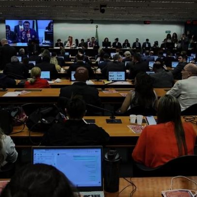 Plenário vota PEC que propõe fim da escala 6x1