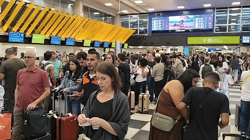 Aeroporto de Congonhas: mesmo com passagens mais caras, aumento número de viajantes transportados em abril