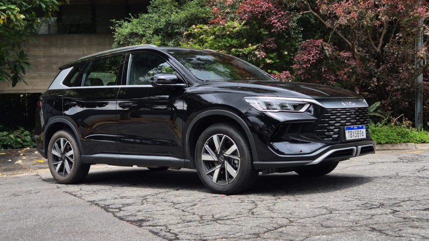 BYD Song Pro tem preço a partir de R$ 147,9 mil