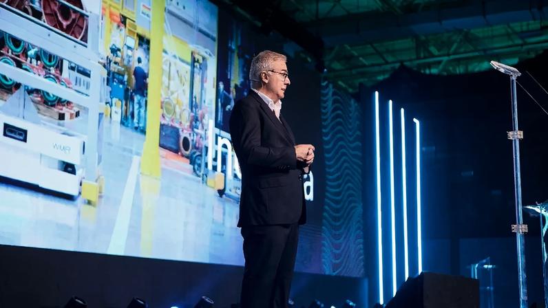 Carlênio Castelo Branco, CEO da Senior Sistemas, durante apresentação em evento corporativo da companhia. (Foto: Divulgação)