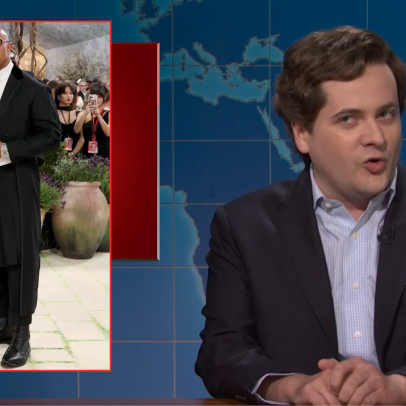 Tucker Carlson confronta o Met Gala e cria nova teoria conspiratória