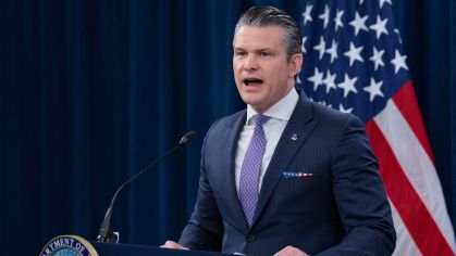 Secretário de Defesa dos EUA Pete Hegseth 31 de março de 2026 REUTERS/Jonathan Ernst