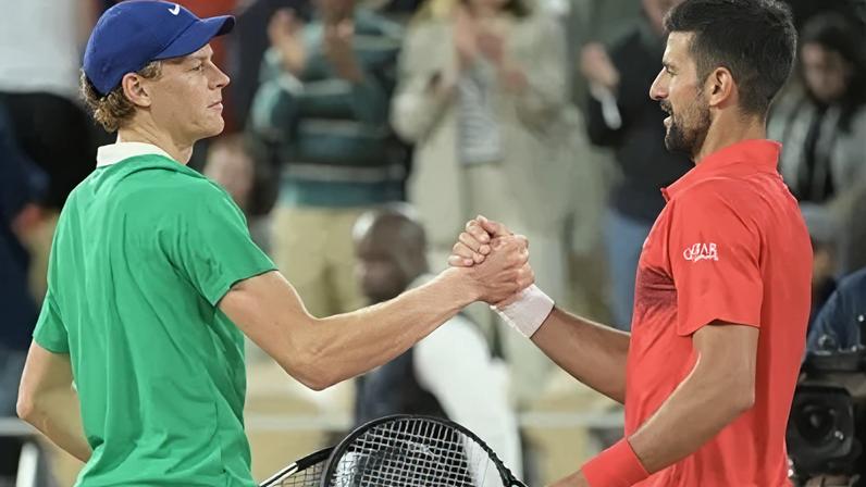 Djokovic desafia Sinner por recorde em Roland Garros*