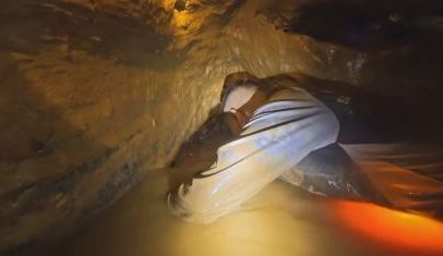 Socorristas entram em caverna no Laos em busca de homens presos