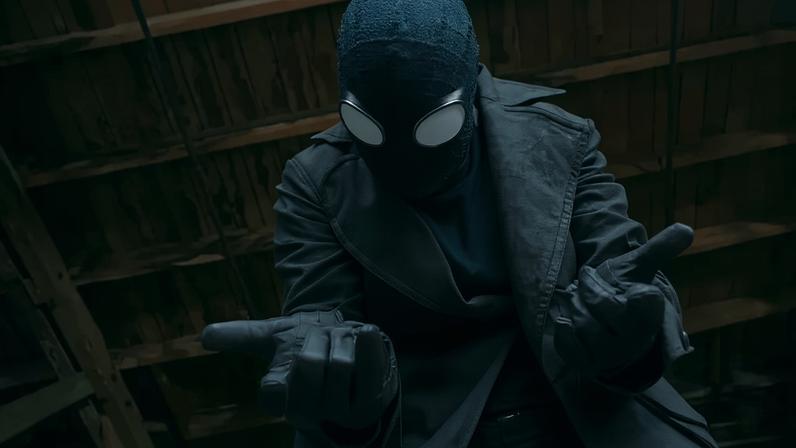 Spider-Noir traz 10 referências ao Homem-Aranha na série