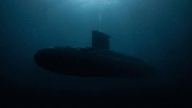 Mapa mostra Île Longue e a presença discreta dos SNLE franceses