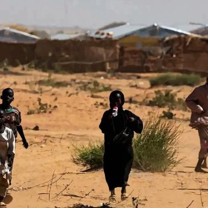 Crise no Irã eleva custos da cadeia de suprimentos e afeta ajuda a refugiados