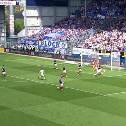 Magdeburg vence Holstein Kiel por 3 a 1 na 2. Bundesliga
