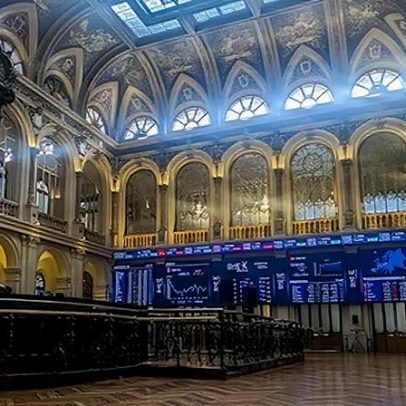 Bolsa ignora a guerra e começa maio sem relação com o preço do petróleo