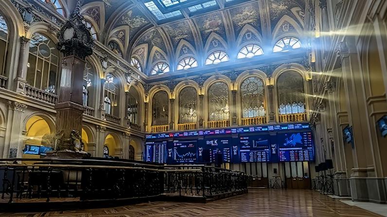 Bolsa ignora a guerra e começa maio sem relação com o preço do petróleo