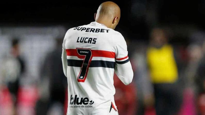 Lucas Moura sofre ruptura do tendão de Aquiles; contrato vence em dezembro