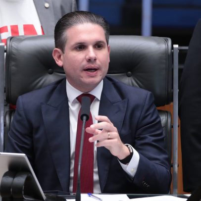 Lula busca Hugo Motta após vitória da 6x1 e mira acordo no Senado