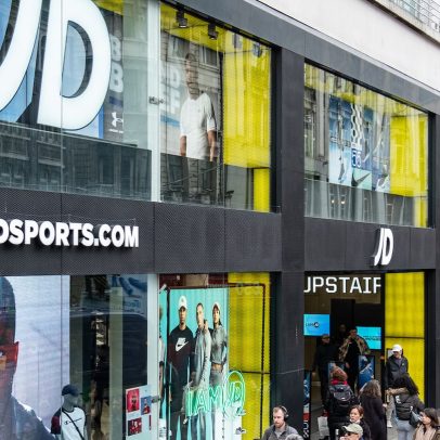 JD Sports aponta guerra no Irã e desempregojuvenil reduzem consumo