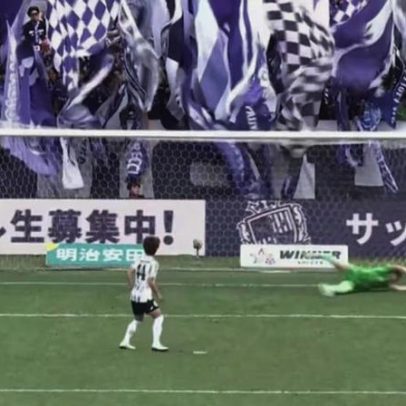 Pênalti de Mitsuki Hidaka decide empate entre Sanfrecce Hiroshima e Vissel Kobe