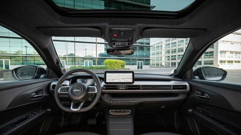 Interior do Jeep Avenger