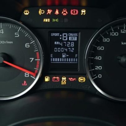 Significado dos principais alertas do painel do carro