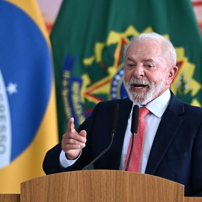 Lula revoga taxa das blusinhas para melhorar aprovação