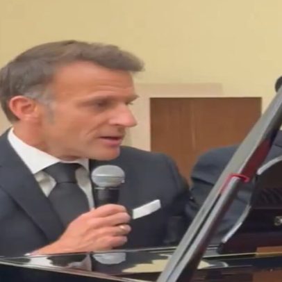 Macron canta em jantar com autoridades da Armênia e vídeo viraliza