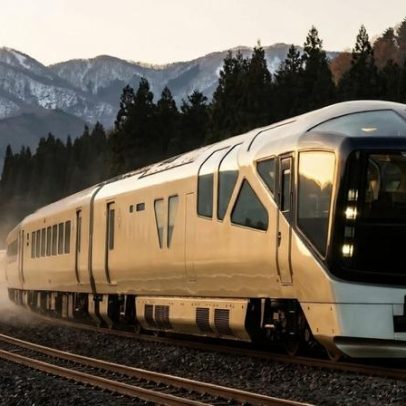 Trem japonês futurista com suítes de dois andares e lareira custa R$ 40 mil