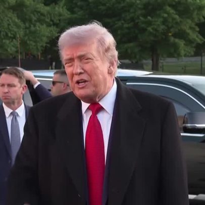 Trump diz que EUA negociam com Irã após nova troca de tiros em Ormuz