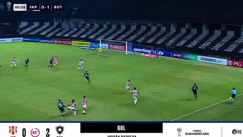 Jordán Barrera marca o segundo do Botafogo diante do Independiente Petrolero