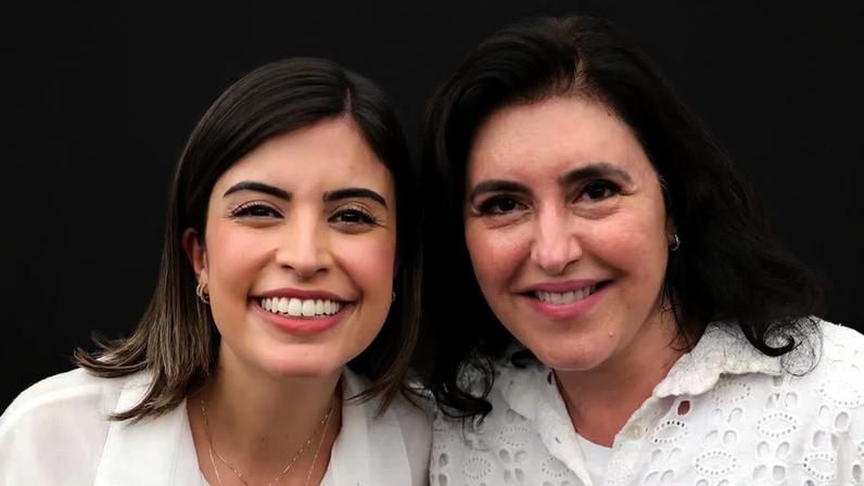 Tabata Amaral e Simone Tebet na Faria Lima em ato Pró-Lula