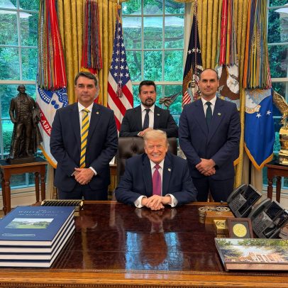 Flávio Bolsonaro diz a Trump que haverá diferença entre governo dele e Lula