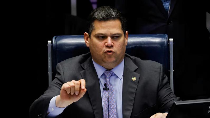 A derrota da indicação de Jorge Messias para o STF foi creditada a Davi Alcolumbre pelos governistas