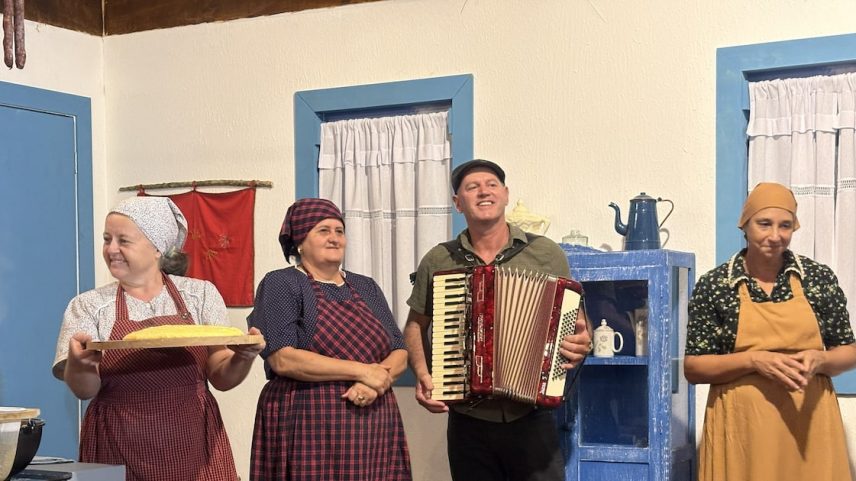 Voar de balão nas montanhas e comer polenta na casa de imigrantes de italianos estão no cardápio de atividades, apresentadas na 1ª edição do Salão Capixaba