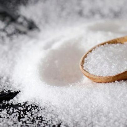 Substituto do sal pode reduzir risco de AVC e infarto, aponta estudo