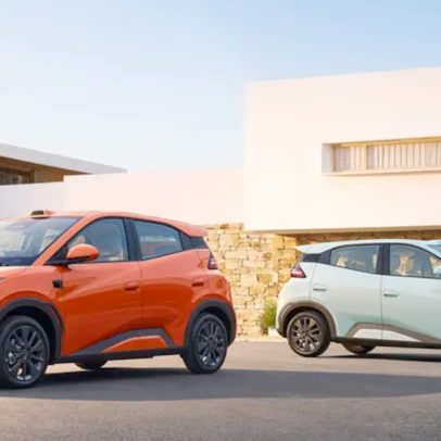 BYD Dolphin Mini ganha mais autonomia, reconhece semáforos e corrige motorista