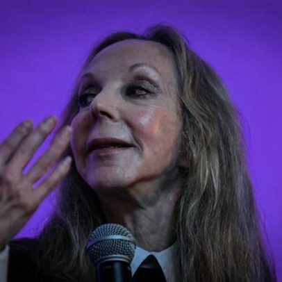 Goldstein discute cultura de distração em debate com Maria Homem