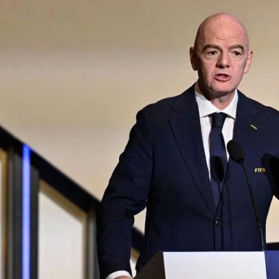 Infantino confirma candidatura à reeleição e desponta como favorito na Fifa