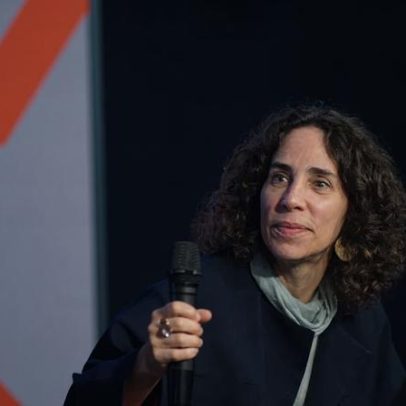 Maria Homem defende melhorar nossa imagem e parar de agradar o outro