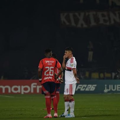 Conmebol dá vitória por 3 a 0 ao Flamengo após jogo cancelado na Libertadores