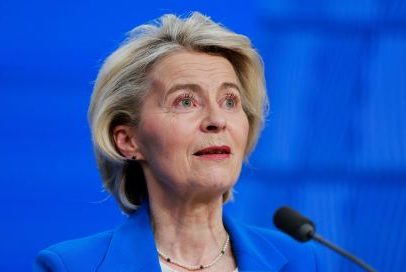 Von der Leyen rebate ameaça tarifária de Trump contra a UE