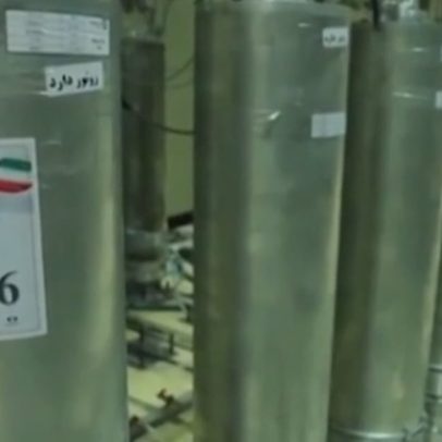 Irã aceita transferir urânio enriquecido, mas não desativa seu programa nuclear