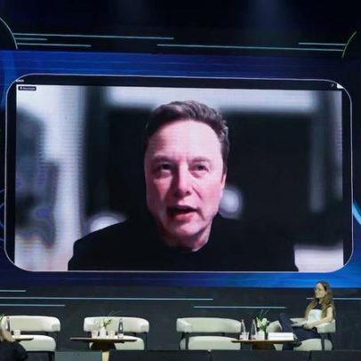 Musk afirma que oferta da SpaceX virá muito em breve, visando IPO recorde