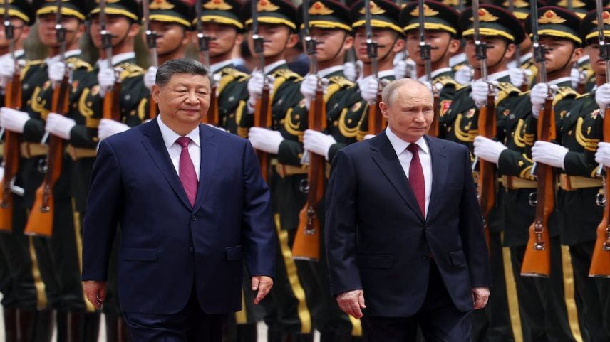 Xi e Putin reafirmaram seus laços estreitos e o desejo por um mundo multipolar