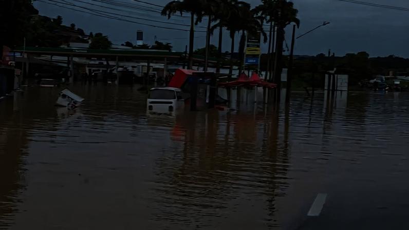 Em ​Pernambuco, as chuvas geraram alagamentos, inundações, deslizamentos de terra e desmoronamentos