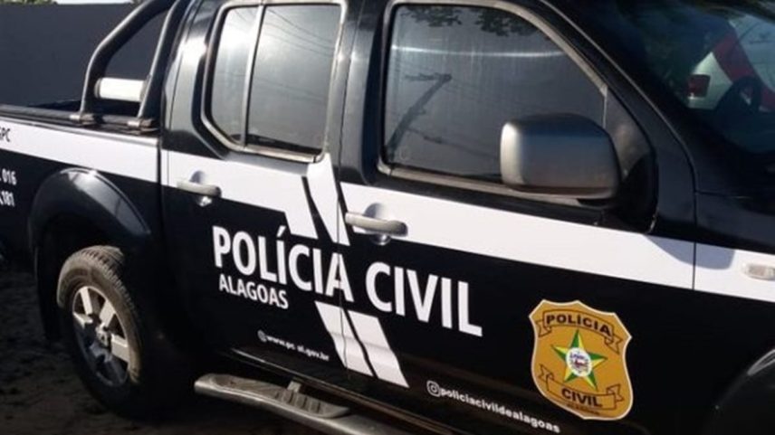 Imagem colorida mostra viatura da Polícia Civil do Alagoas (PCAL) - Metrópoles