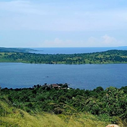 Comunidades do Quênia protestam contra planta nuclear perto do Lago Vitória