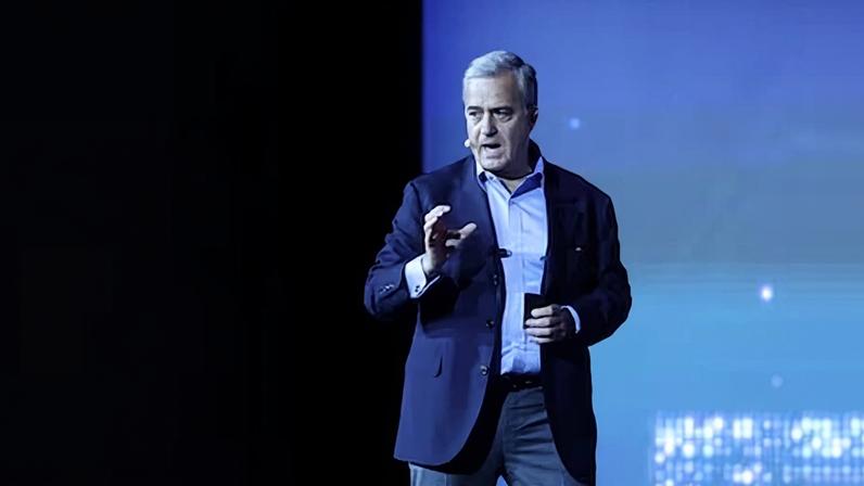 Coca-Cola EP defende reeleição de Manuel Arroyo como conselheiro diante oposição