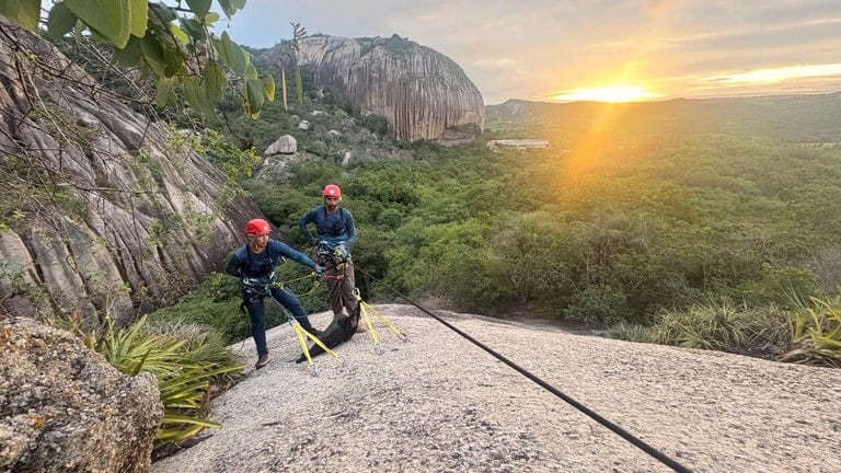 Rapel é liberado no Parque Estadual da Pedra da Boca com regras