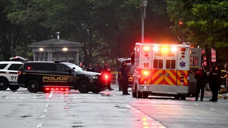 Presidente Donald Trump estava dentro da Casa Branca no momento
